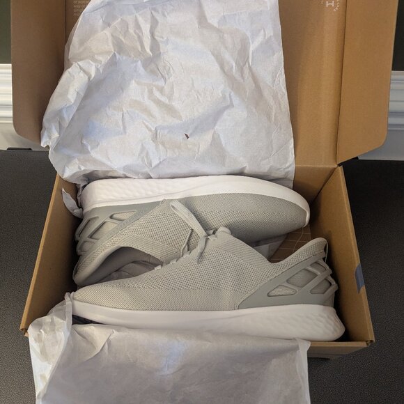 NEW in box - Kizik Athens men's size 14 W - Picture 1 of 5